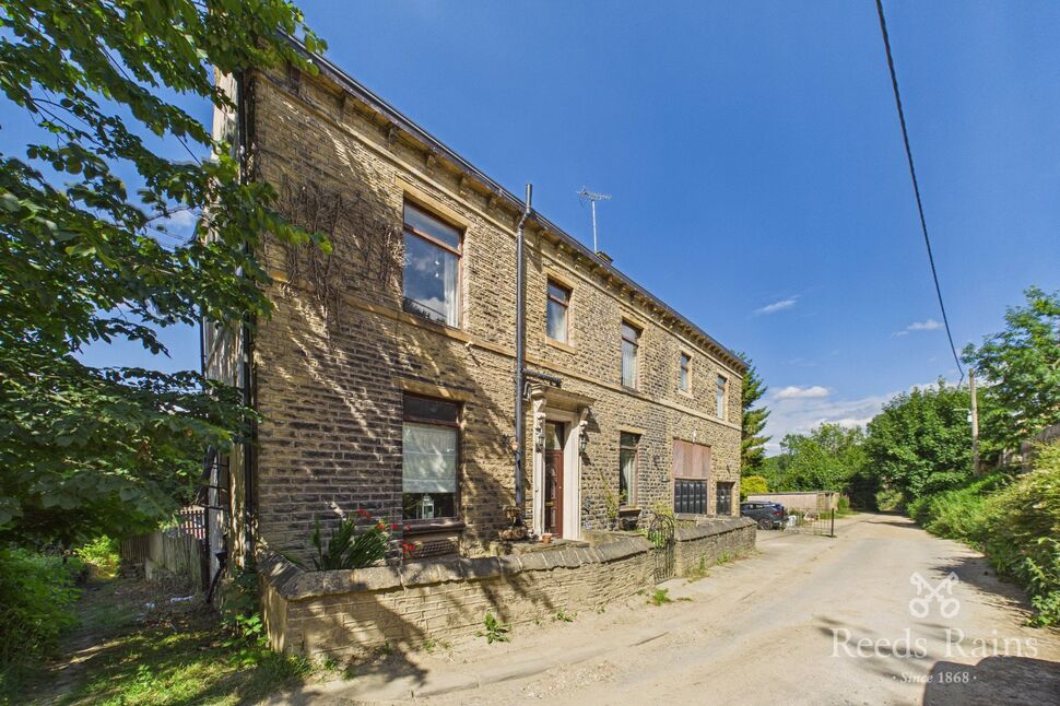 Main image of 4 bedroom Detached House for sale, Brackenbed Grange, Halifax, West Yorkshire, HX2