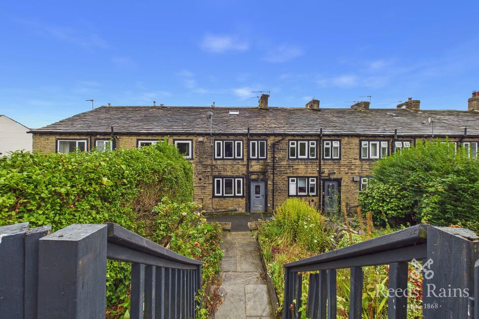 Main image of 1 bedroom Mid Terrace House to rent, Spring Gardens, Sowerby Bridge, West Yorkshire, HX6