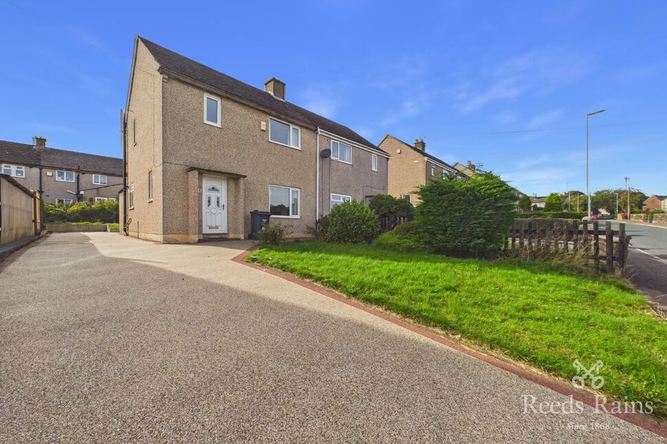 Main image of 2 bedroom Semi Detached House for sale, Alloe Field View, Halifax, West Yorkshire, HX2