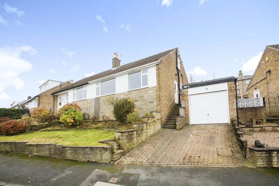 Main image of 3 bedroom Semi Detached House for sale, Sefton Avenue, Brighouse, West Yorkshire, HD6