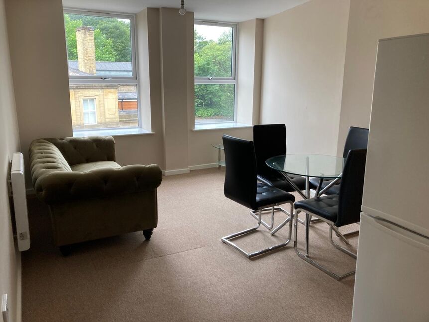 Main image of 1 bedroom Flat to rent, Park Road, Halifax, West Yorkshire, HX1