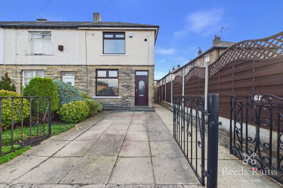 Main image of 2 bedroom End Terrace House for sale, Green Lane, Brighouse, Calderdale, HD6