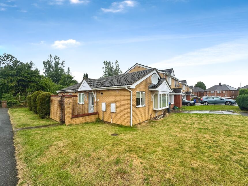 Main image of 3 bedroom Detached Bungalow to rent, Broughton Road, Stoke-On-Trent, ST2