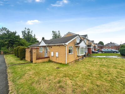 3 bedroom Detached Bungalow to rent