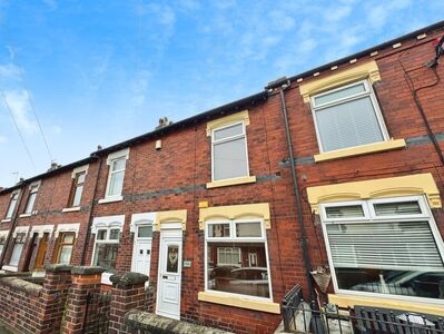 Chorlton Road, 2 bedroom Mid Terrace House to rent, £650 pcm