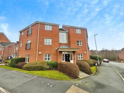 Blithfield Way, 2 bedroom Flat to rent, &pound;750 pcm