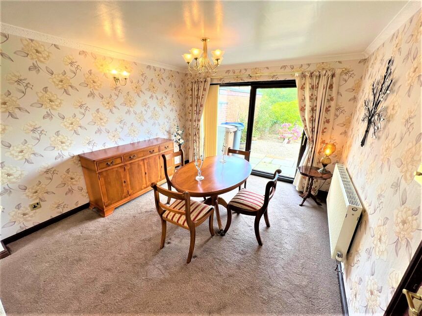 4 bedroom Detached House for sale, Runnymede Close, StokeonTrent, ST2