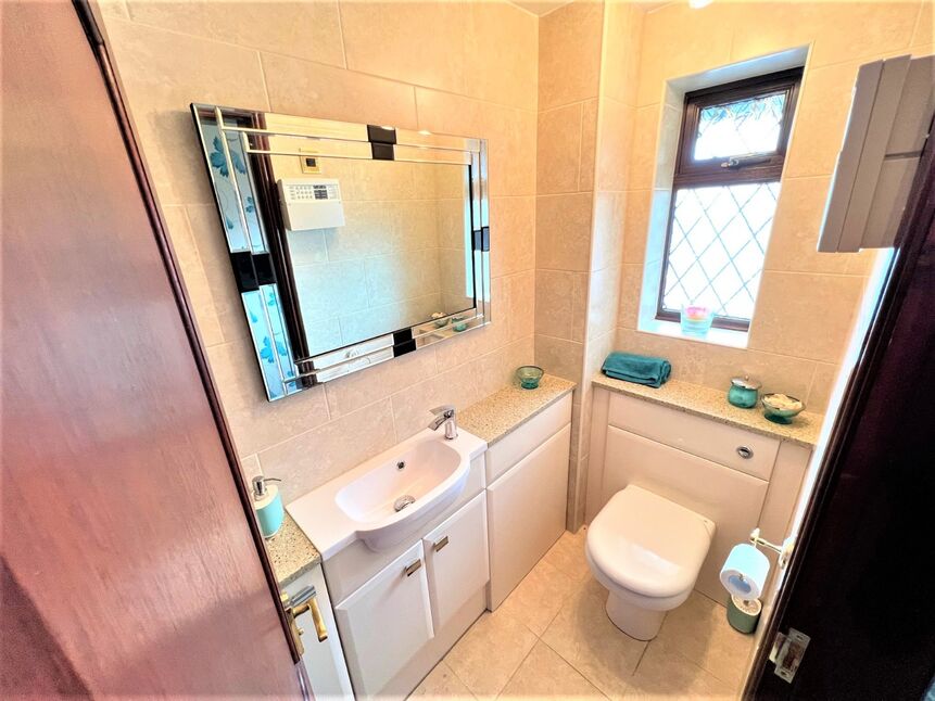 4 bedroom Detached House for sale, Runnymede Close, StokeonTrent, ST2