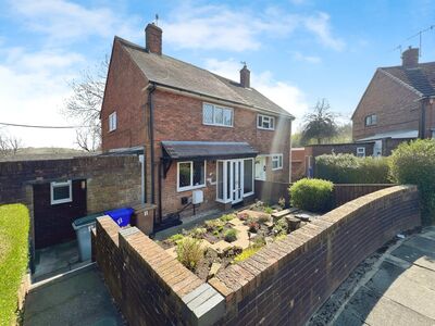 Oversley Road, 2 bedroom Semi Detached House for sale, £135,000