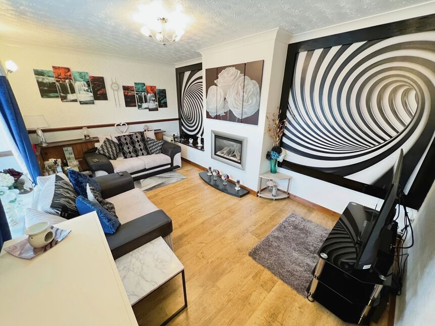 2 bedroom Semi Detached House for sale, Fegg Hayes Road, StokeonTrent