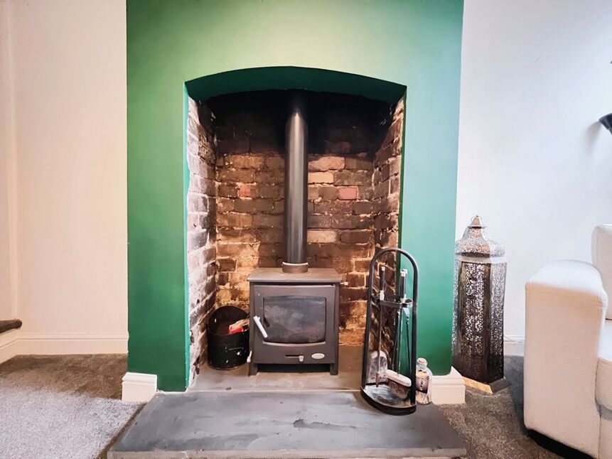 2 bedroom End Terrace House for sale, Leek Road, StokeonTrent, ST1