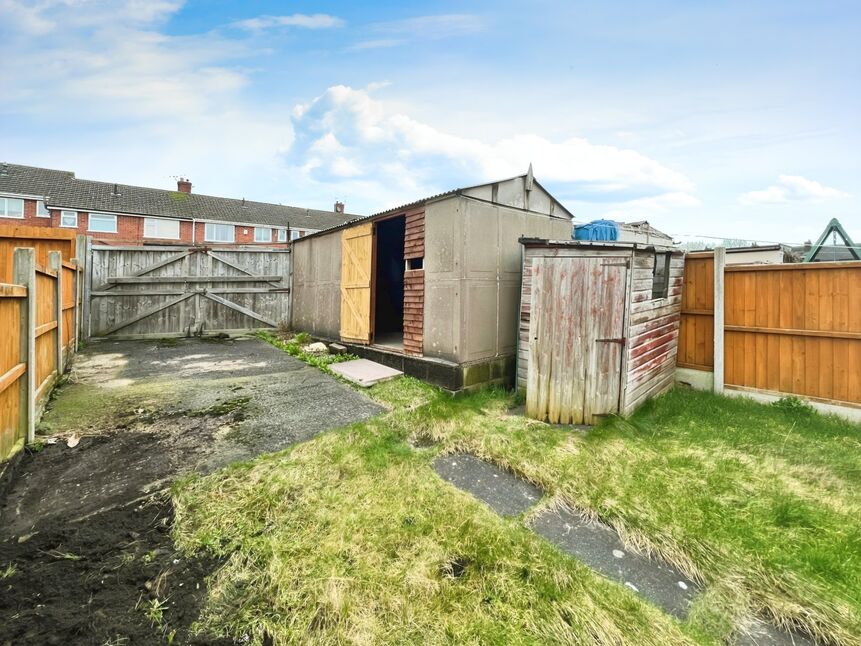 3 bedroom Mid Terrace House for sale, Cresswell Road, StokeonTrent