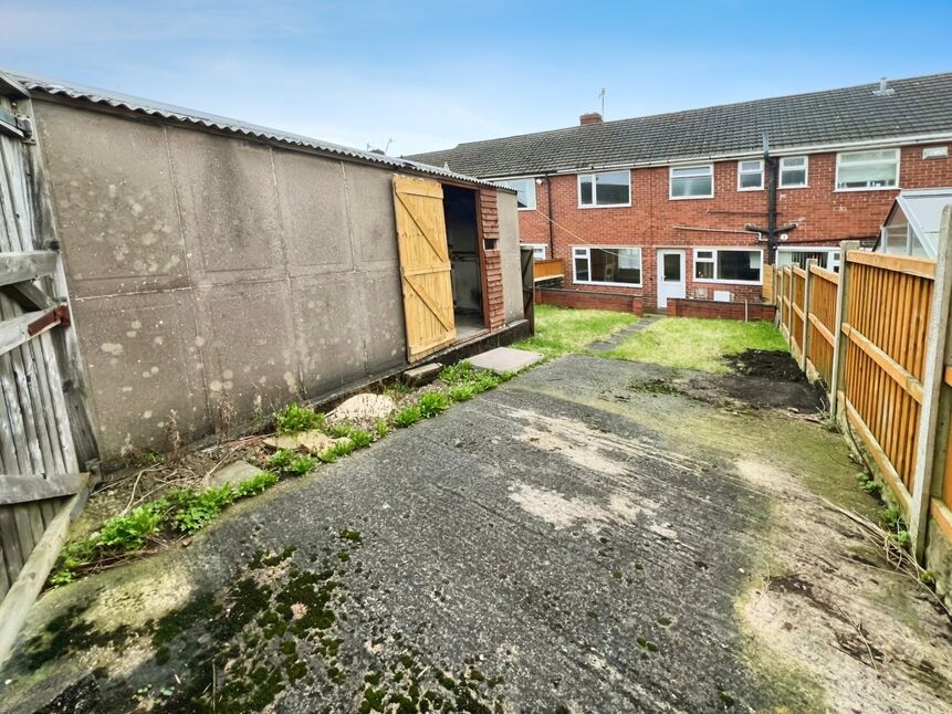 3 bedroom Mid Terrace House for sale, Cresswell Road, StokeonTrent