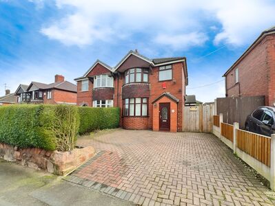Whieldon Road, 2 bedroom Semi Detached House for sale, £160,000