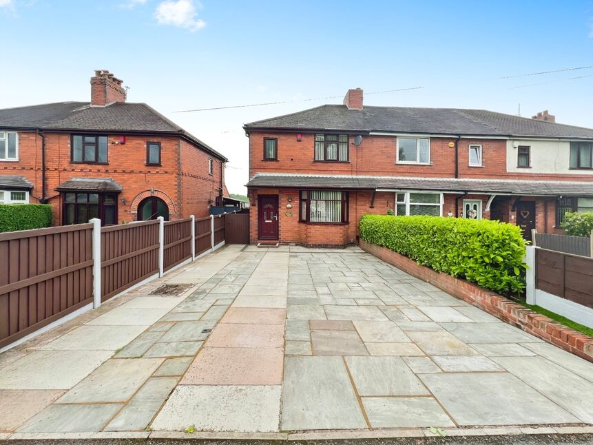 Main image of 3 bedroom End Terrace House for sale, Turnhurst Road, Stoke-on-Trent, Staffordshire, ST6