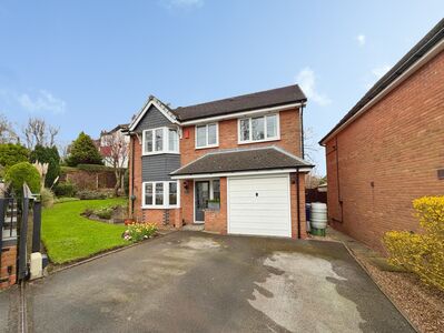 Birchgate, 4 bedroom Detached House for sale, &pound;325,000