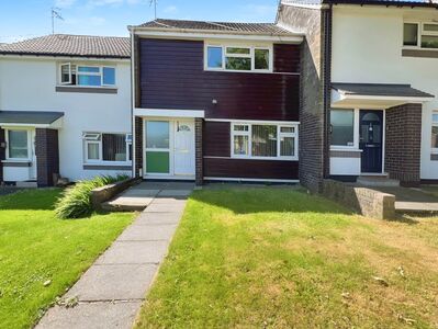 Dash Grove, 2 bedroom Mid Terrace House for sale, £130,000