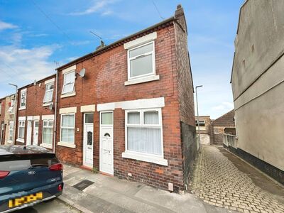 2 bedroom End Terrace House for sale