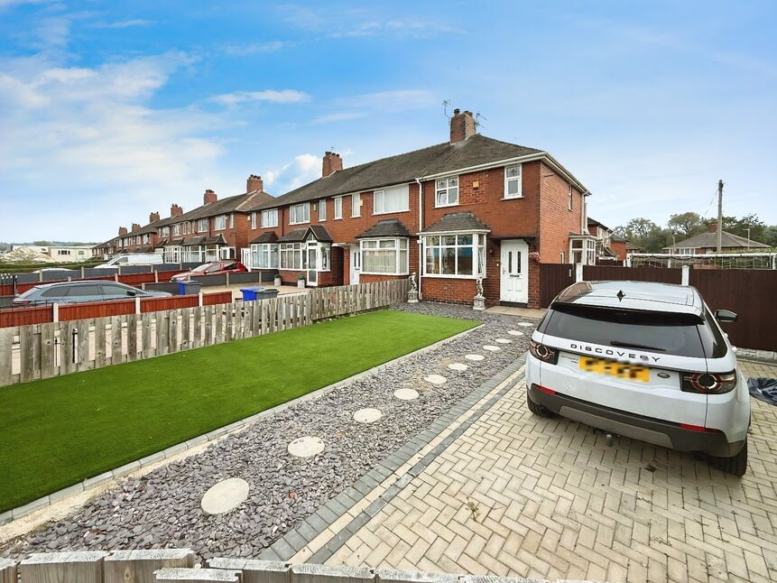 Main image of 3 bedroom End Terrace House for sale, Leek Road, Stoke-on-Trent, Staffordshire, ST1