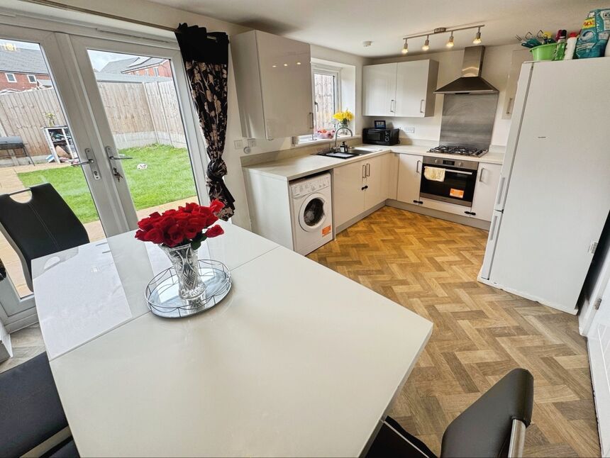 Kitchen / Diner