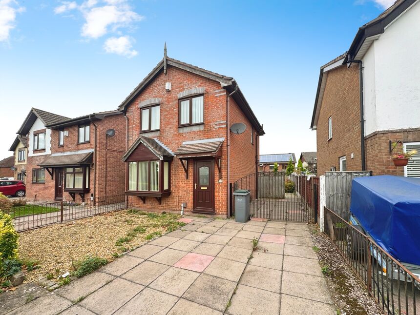 Main image of 3 bedroom Detached House to rent, Ruxley Road, Stoke-on-Trent, Staffordshire, ST2