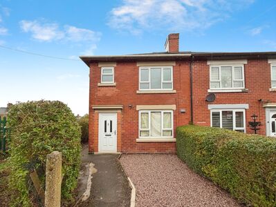 Greenway Place, 3 bedroom Semi Detached House to rent, &pound;825 pcm