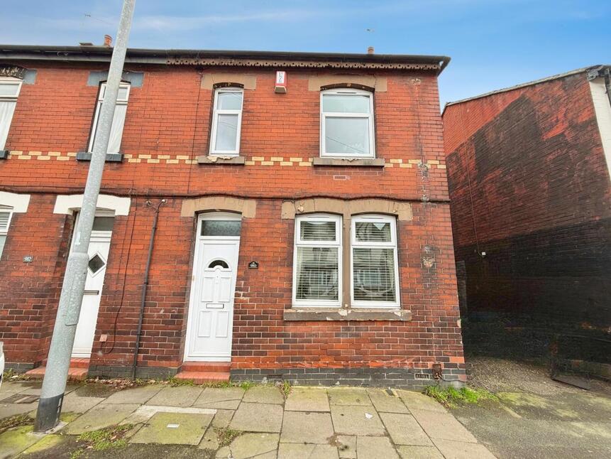 Main image of 2 bedroom End Terrace House for sale, Leek Road, Stoke-on-Trent, Staffordshire, ST1