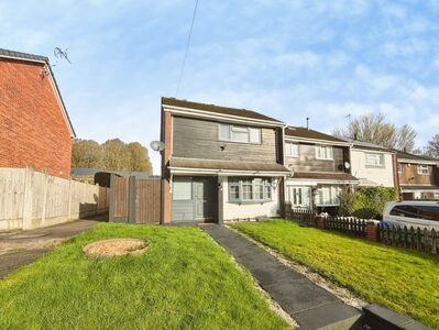Southern Way, 2 bedroom End Terrace House to rent, &pound;795 pcm