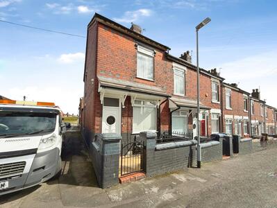 2 bedroom End Terrace House for sale
