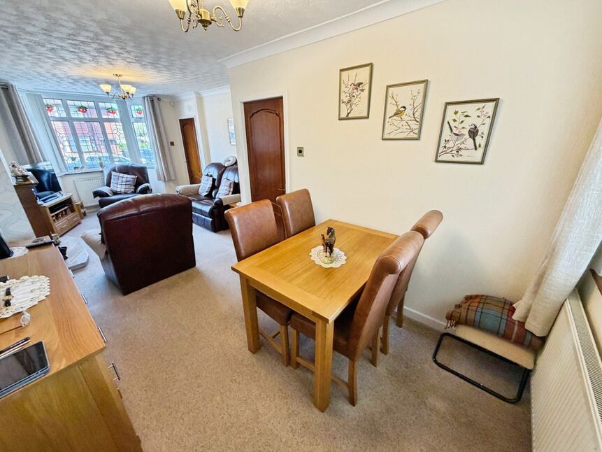 Living / Dining Room