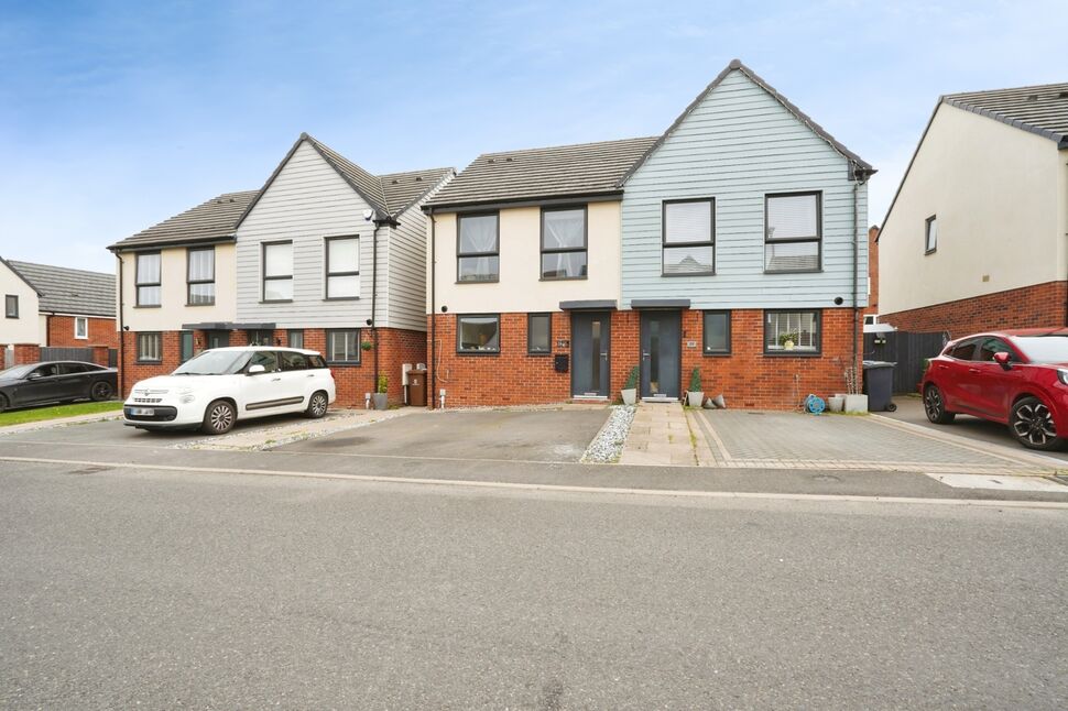 Main image of 3 bedroom Semi Detached House for sale, George Steele Avenue, Stoke-on-Trent, Staffordshire, ST2