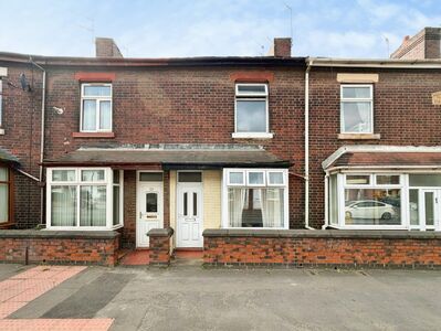 2 bedroom Mid Terrace House for sale