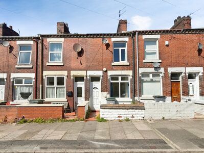 2 bedroom Mid Terrace House for sale