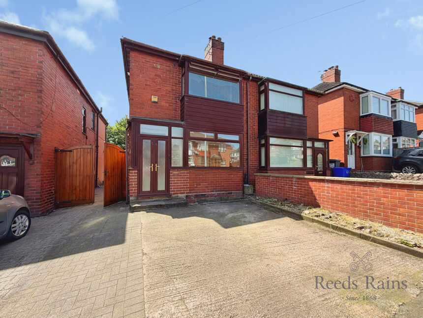 Main image of 3 bedroom Semi Detached House for sale, Cromer Road, Stoke-on-Trent, Staffordshire, ST1