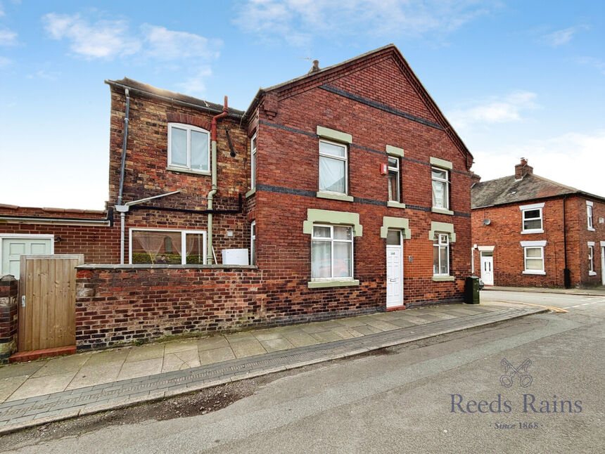 Main image of 3 bedroom End Terrace House for sale, Gibbins Street, Stoke-on-Trent, Staffordshire, ST1