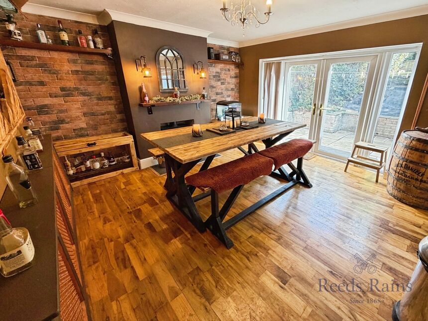Kitchen / Diner