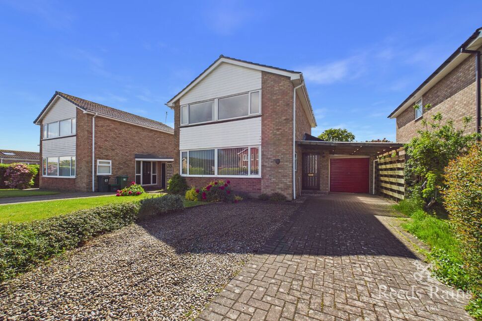 Main image of 3 bedroom Detached House for sale, Oaken Grove, Haxby, York, YO32