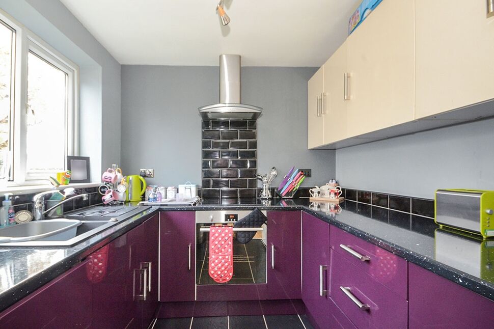 Kitchen / Living Room