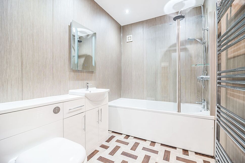 2 bedroom Detached Bungalow for sale, Weaverthorpe, Malton, YO17 £175,000