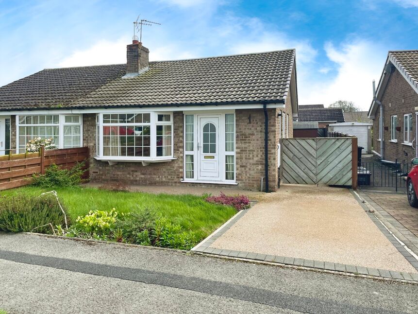 2 bedroom Semi Detached Bungalow for sale, Rye Close, Wigginton, YO32