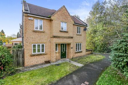 Beckside, 3 bedroom End Terrace House for sale, £255,000