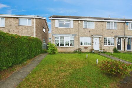 2 bedroom End Terrace House for sale