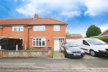 3 bedroom End Terrace House for sale