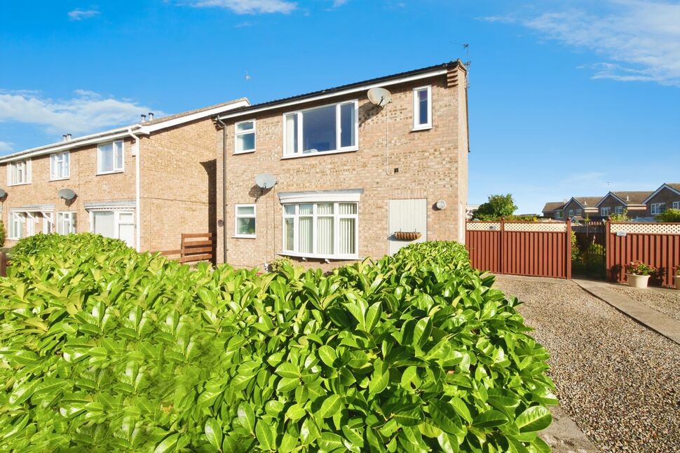 Main image of 1 bedroom  Flat for sale, Wheatfield Lane, Haxby, North Yorkshire, YO32