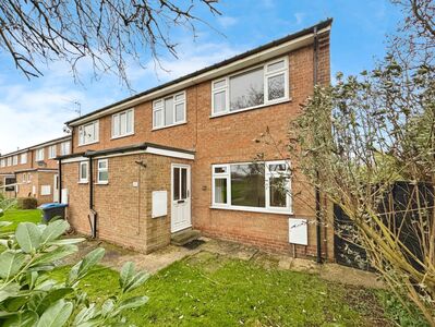 3 bedroom End Terrace House for sale