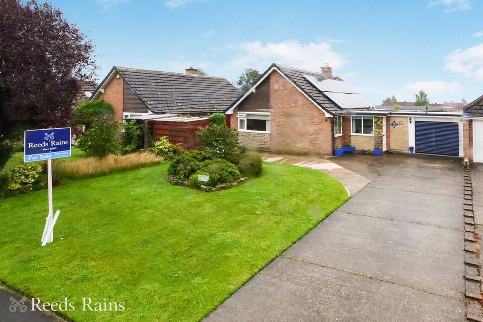 Main image of 2 bedroom Detached Bungalow for sale, Castle View, Sheriff Hutton, North Yorkshire, YO60