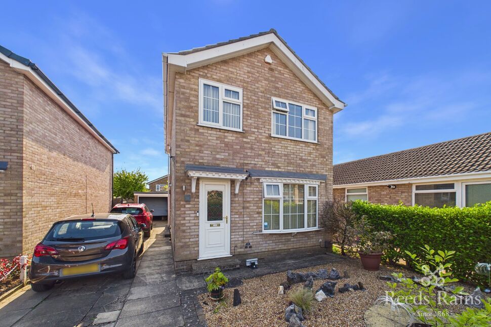 3 bedroom Detached House for sale