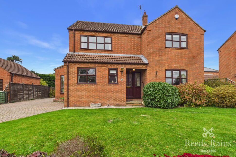 Main image of 4 bedroom Detached House for sale, Melander Gardens, Haxby, North Yorkshire, YO32