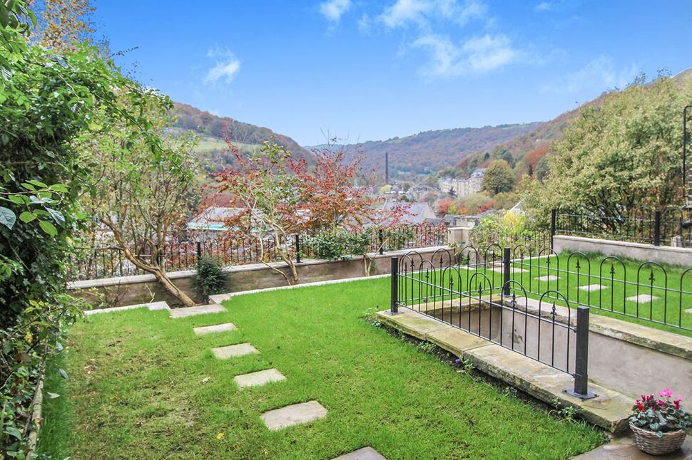 Main image of 2 bedroom House to rent, Osborne Place, Hebden Bridge, West Yorkshire, HX7