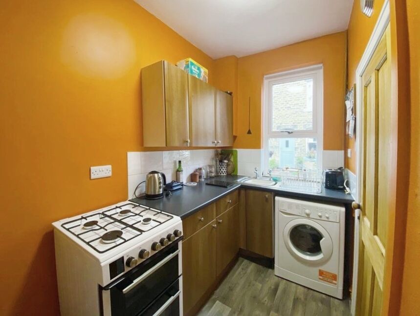 2 bedroom Mid Terrace House for sale, Sackville Street, Hebden Bridge